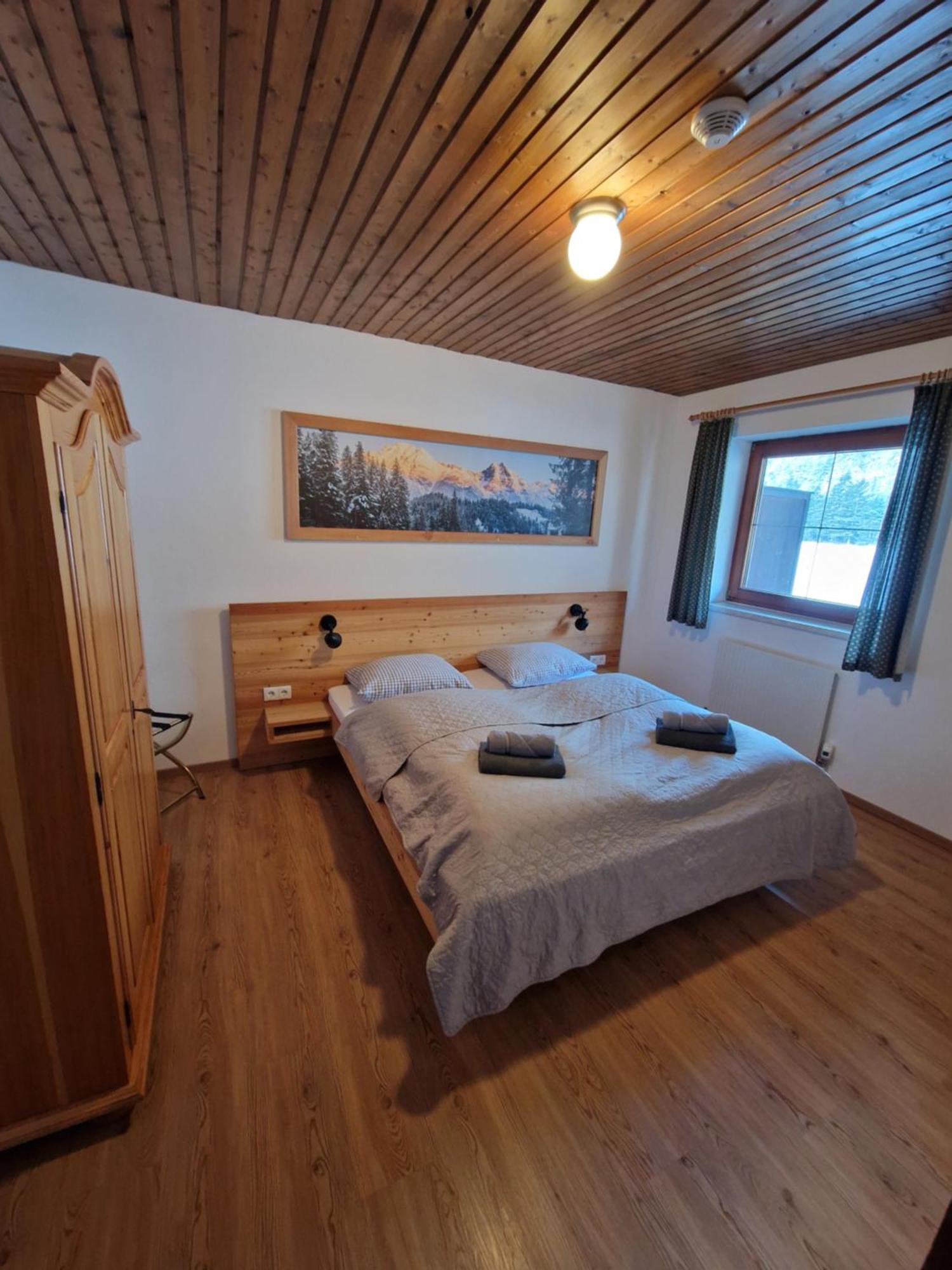 Bed and Breakfast Garni Baerenwirt Лойташ Экстерьер фото
