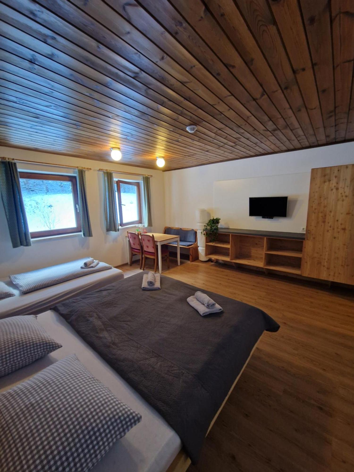 Bed and Breakfast Garni Baerenwirt Лойташ Экстерьер фото